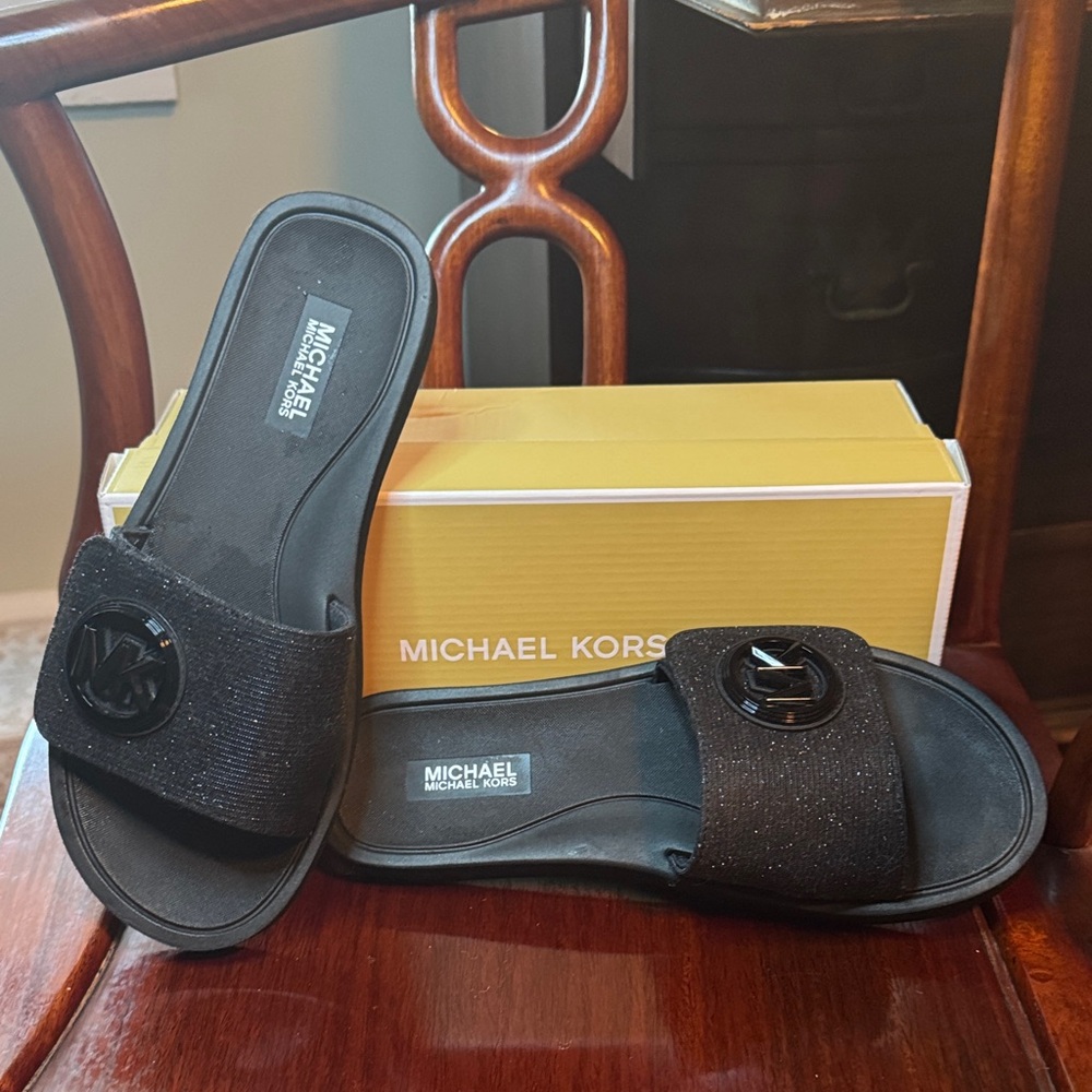 EUC Michael Kors Glitter Black Slides Velcro Closure Size 8 MK Charm  Branding - Picture 3 of 14